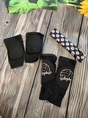 Black Volleyball Arm Sleeves and Knee Pads Set